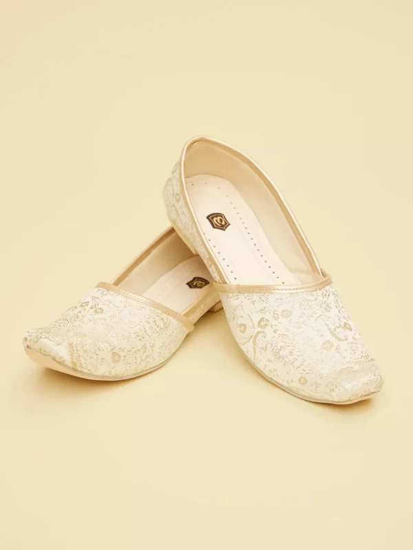 Biscuit Paisley Patterned Juti